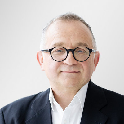 Dr. Markus Schneider